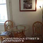 Holiday Apartments *