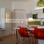 Holiday Apartments *