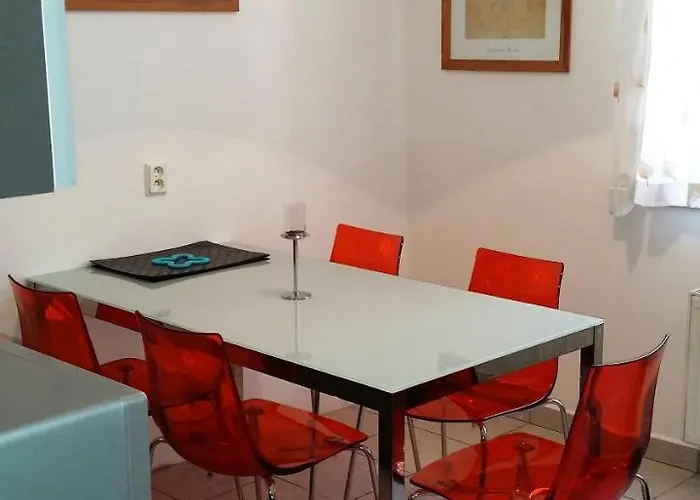 Lejlighed Holiday Apartments *